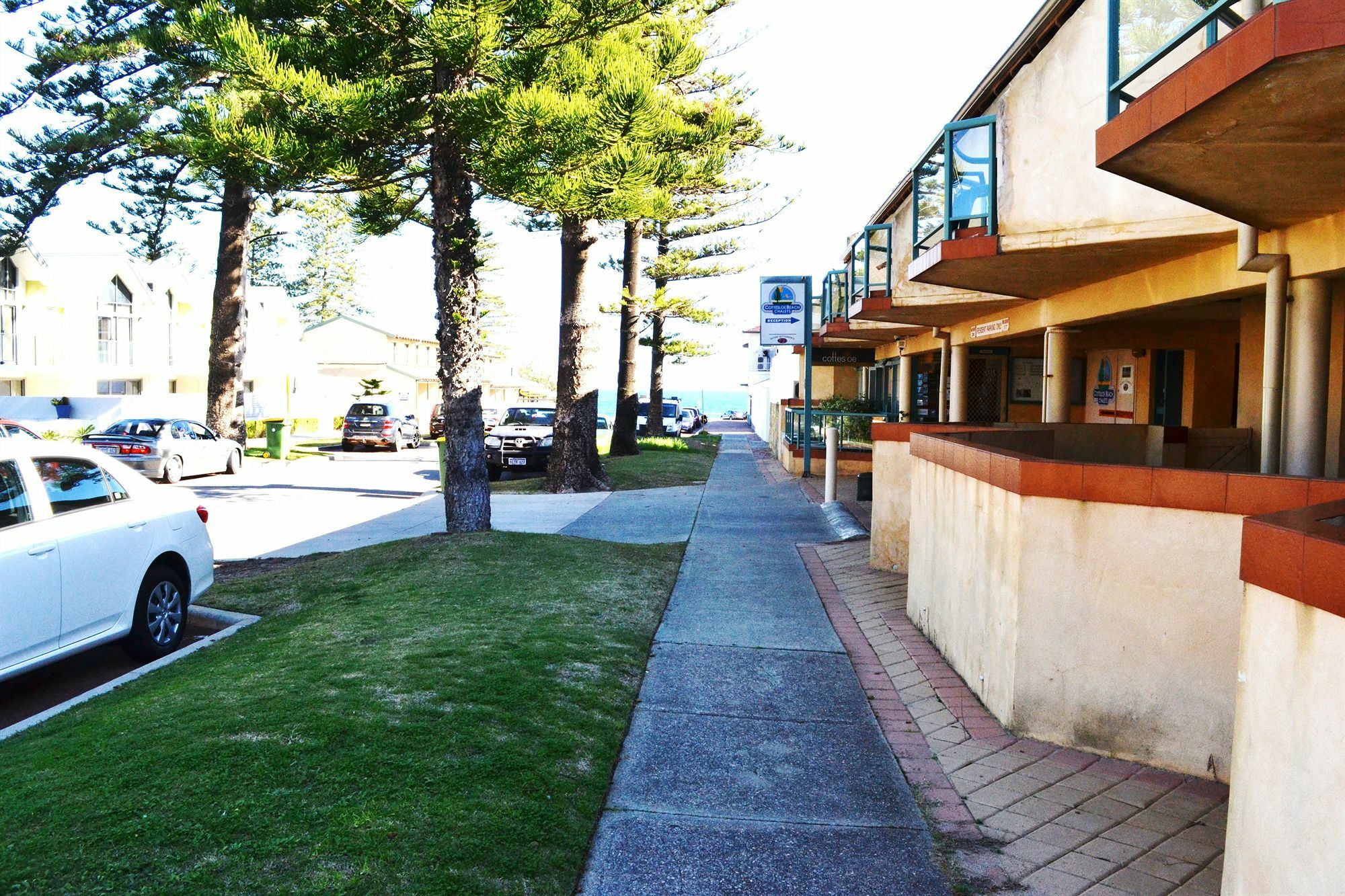 Cottesloe Beach Chalets Perth Zewnętrze zdjęcie
